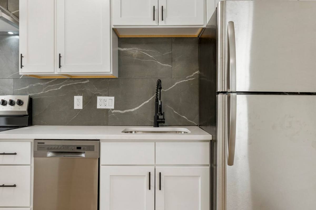 Apartment for rent at 3711 S Indianapolis Ave, Tulsa, OK 74135