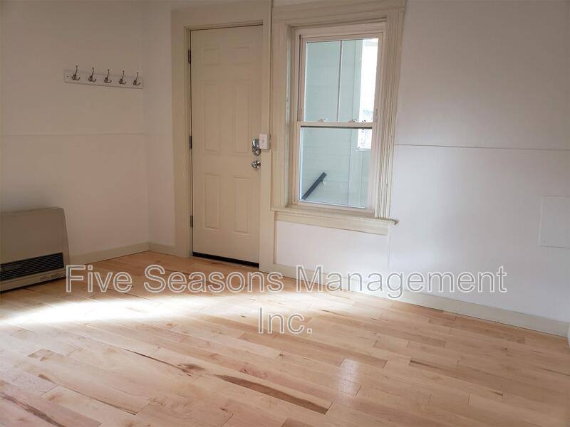 Apartment for rent at 235 Drew St, Burlington, VT 05401