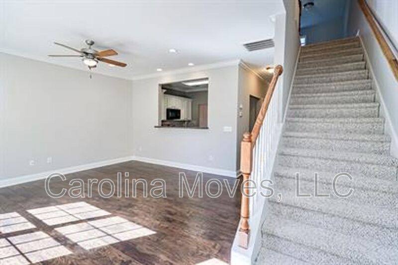 Townhouse for rent at 134 Trailside Lane, Greenville, SC 29607