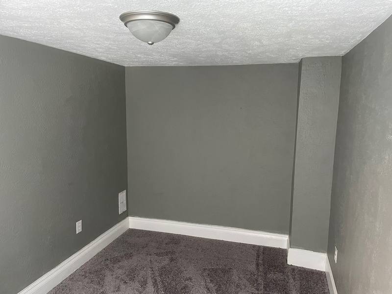 Apartment for rent at 900 11th St #1, Charleroi, PA 15022