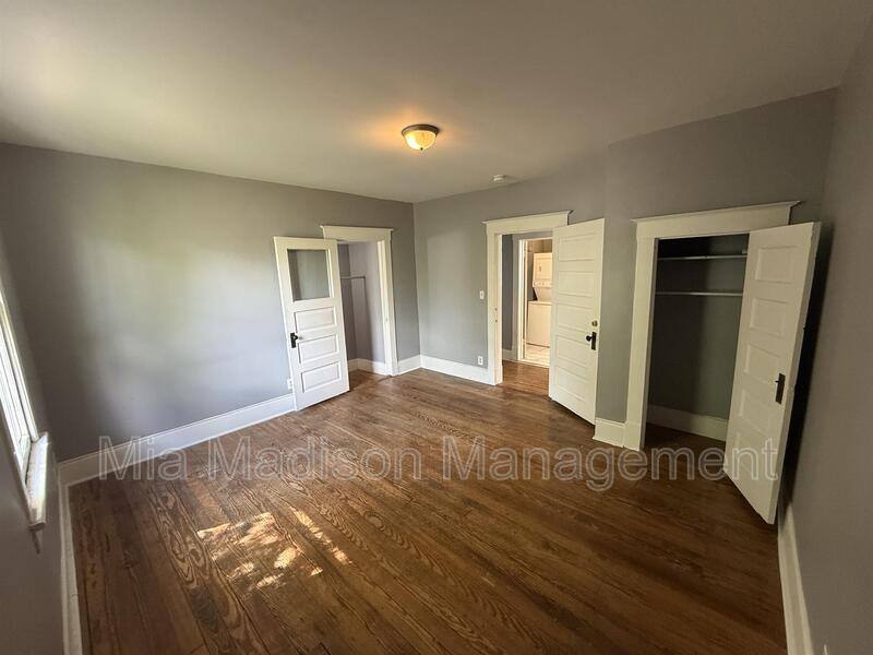 Apartment for rent at 607 W 44th St #B, Savannah, GA 31405
