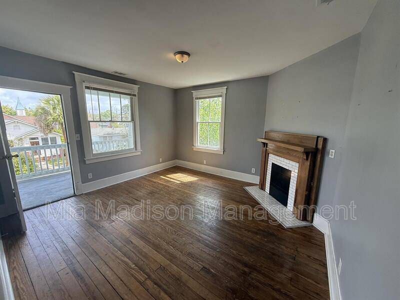 Apartment for rent at 607 W 44th St #B, Savannah, GA 31405