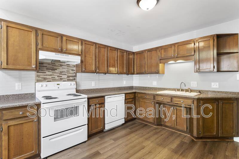 Townhouse for rent at 112 Lomond Lane, Cary, NC 27518
