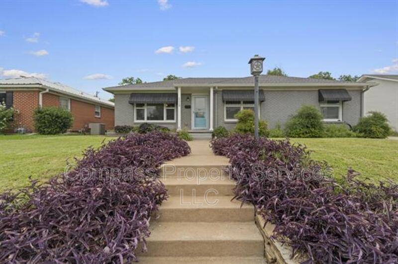House for rent at 1113A N New Rd, Waco, TX 76710