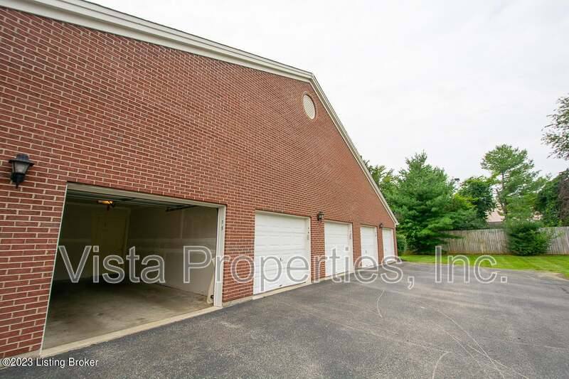 Condo for rent at 2704 Bradford Commons Dr #201, Louisville, KY 40299