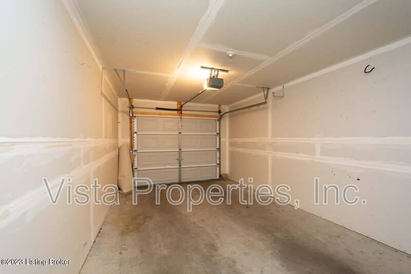 Condo for rent at 2704 Bradford Commons Dr #201, Louisville, KY 40299