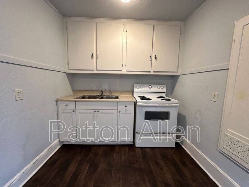 Apartment for rent at 60 Flint St #7, Asheville, NC 28801