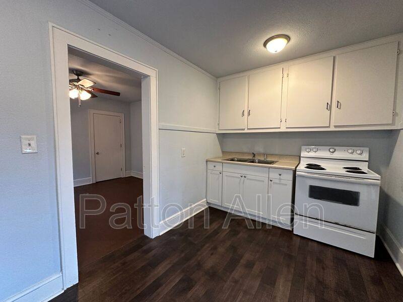 Apartment for rent at 60 Flint St #7, Asheville, NC 28801