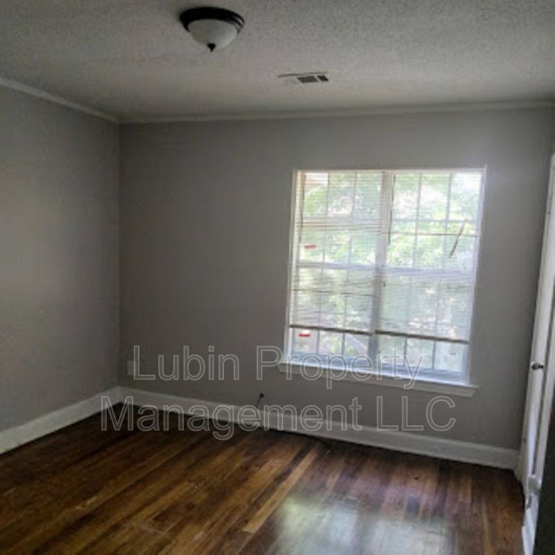 Apartment for rent at 1134 Atlantic St, Memphis, TN 38112
