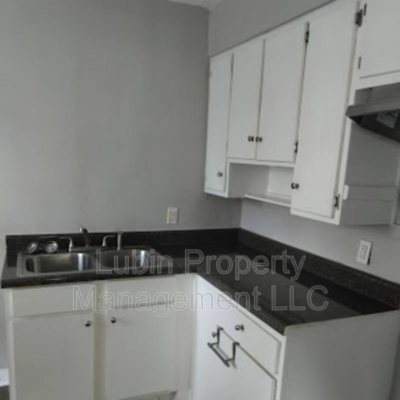 Apartment for rent at 1134 Atlantic St, Memphis, TN 38112