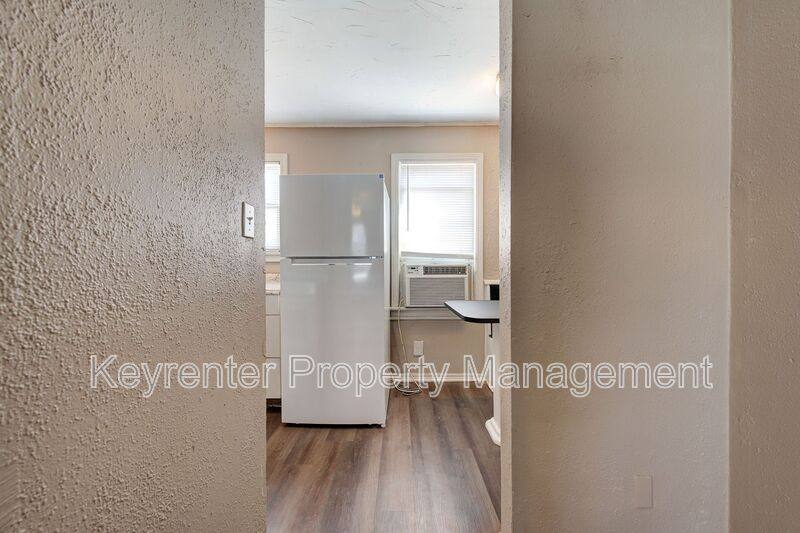 Apartment for rent at 316 SW 27th St #2, Oklahoma City, OK 73109
