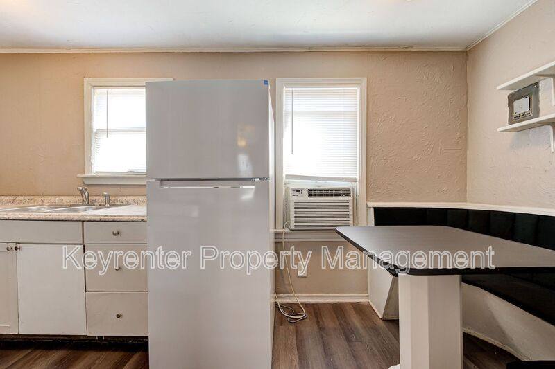 Apartment for rent at 316 SW 27th St #2, Oklahoma City, OK 73109