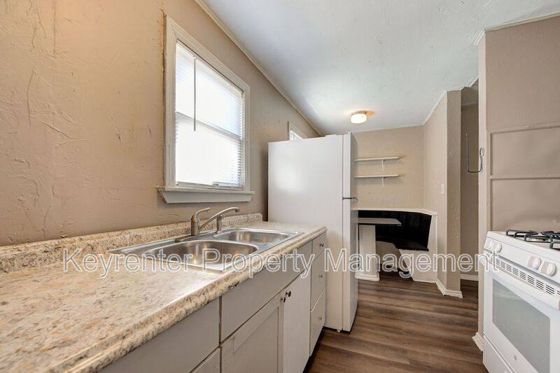 Apartment for rent at 316 SW 27th St #2, Oklahoma City, OK 73109