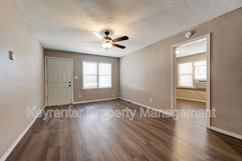 Apartment for rent at 316 SW 27th St #2, Oklahoma City, OK 73109