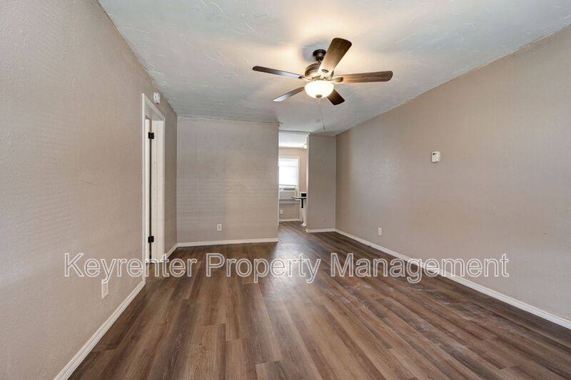 Apartment for rent at 316 SW 27th St #2, Oklahoma City, OK 73109