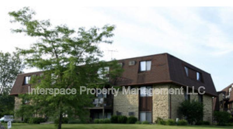 Apartment for rent at 1400 Pioneer Rd #9, Crest Hill, IL 60403