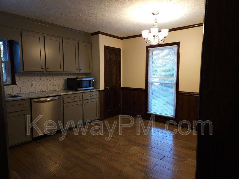 House for rent at 299 Woodland Dr, North Augusta, SC 29841