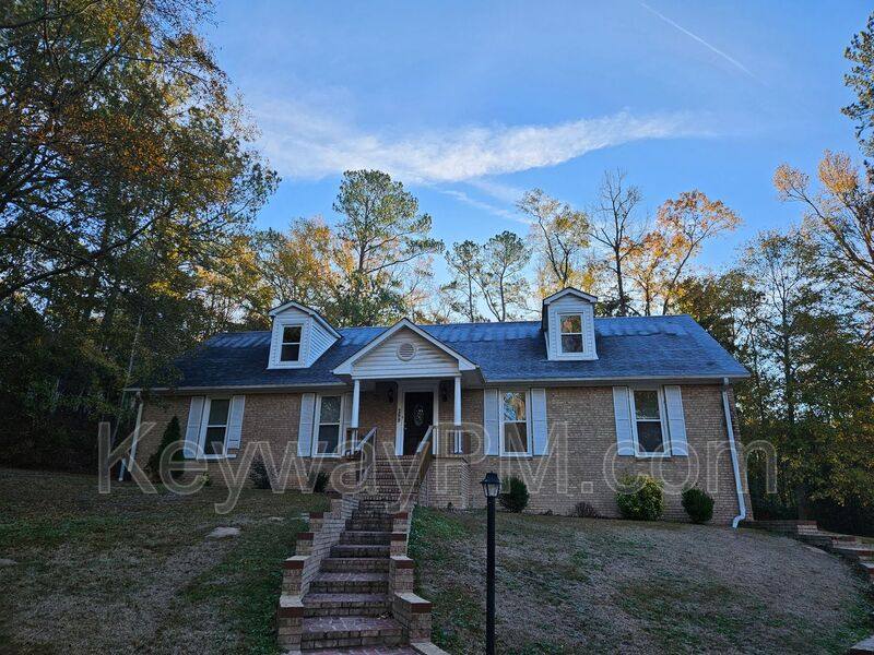 House for rent at 299 Woodland Dr, North Augusta, SC 29841
