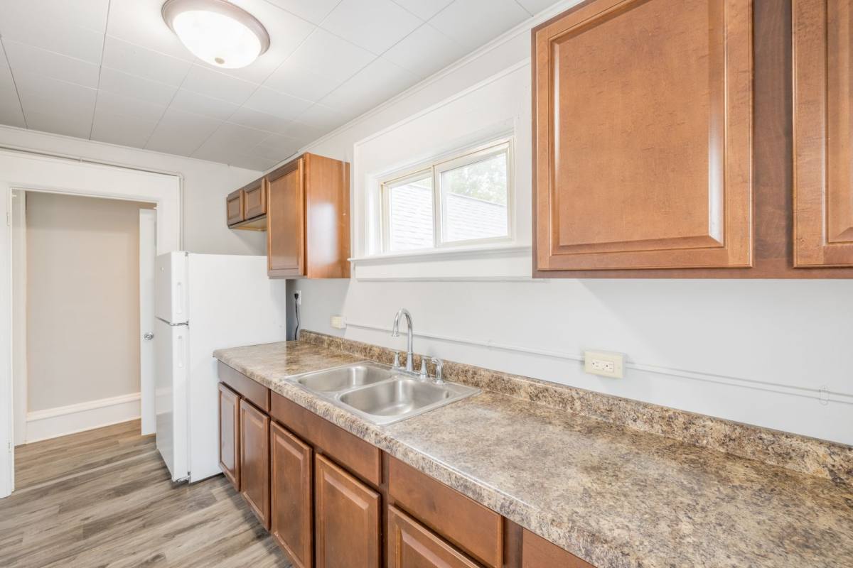 Apartment for rent at 189 E Merrill Ave, Fond Du Lac, WI 54935