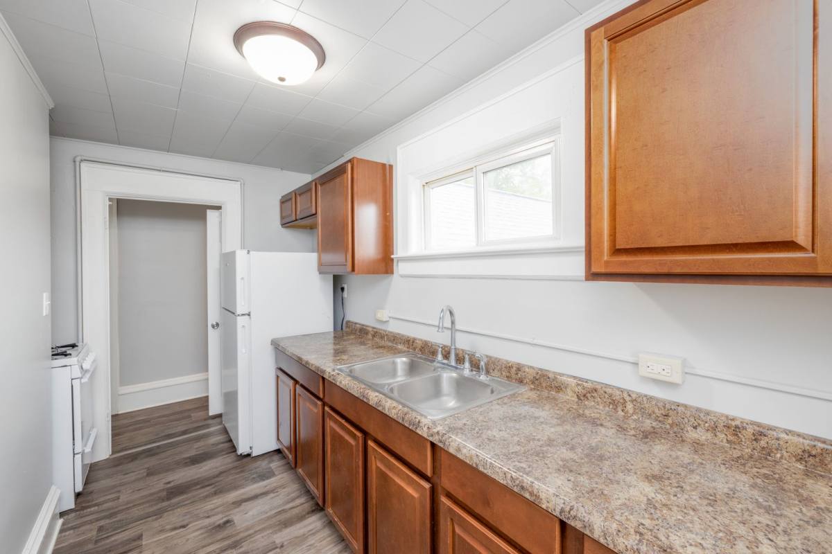 Apartment for rent at 189 E Merrill Ave, Fond Du Lac, WI 54935