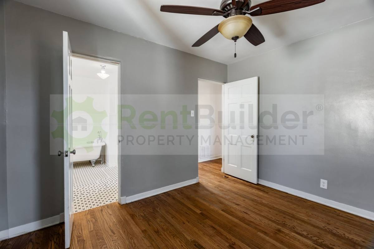 House for rent at 411 Wellesley Dr SE, Albuquerque, NM 87106