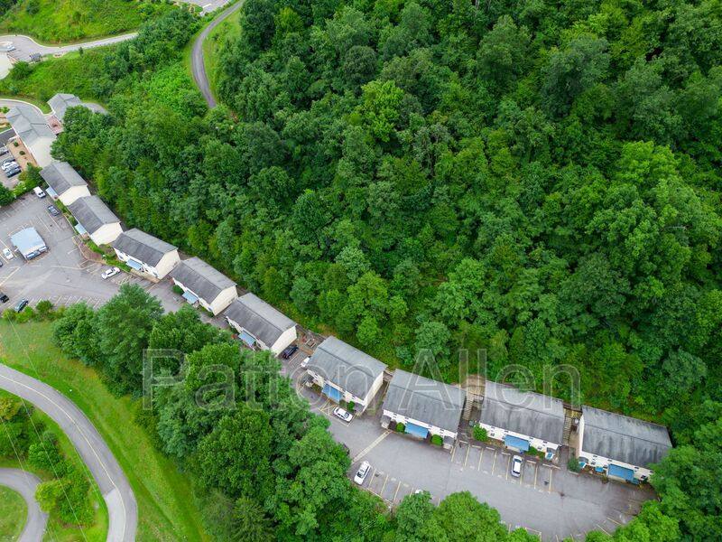 Apartment for rent at 97 Citadel Dr #208, Cullowhee, NC 28723