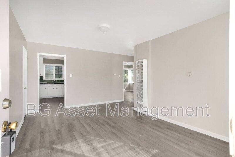 Apartment for rent at 150 Marina Way, Richmond, CA 94801