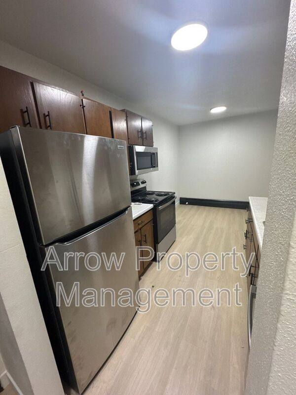 Apartment for rent at 215 E Arbor-304c, Bismarck, ND 58504