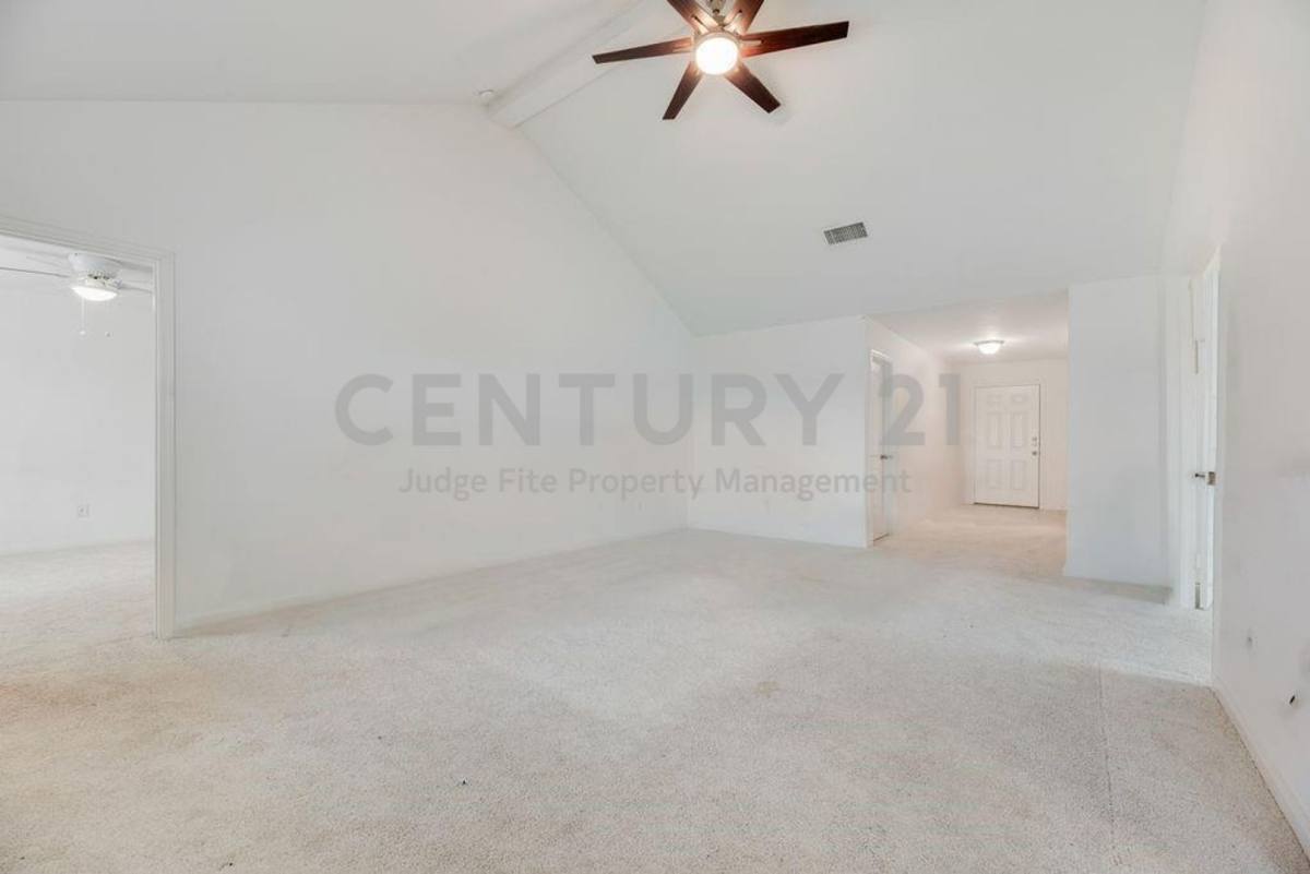 House for rent at 1904 Fairbanks Dr, Princeton, TX 75407