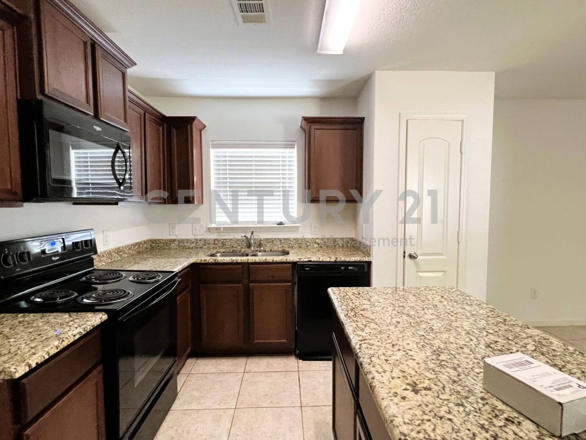 House for rent at 1904 Fairbanks Dr, Princeton, TX 75407