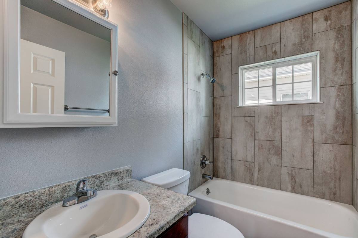 Apartment for rent at 520 13th Ave, Greeley, CO 80631