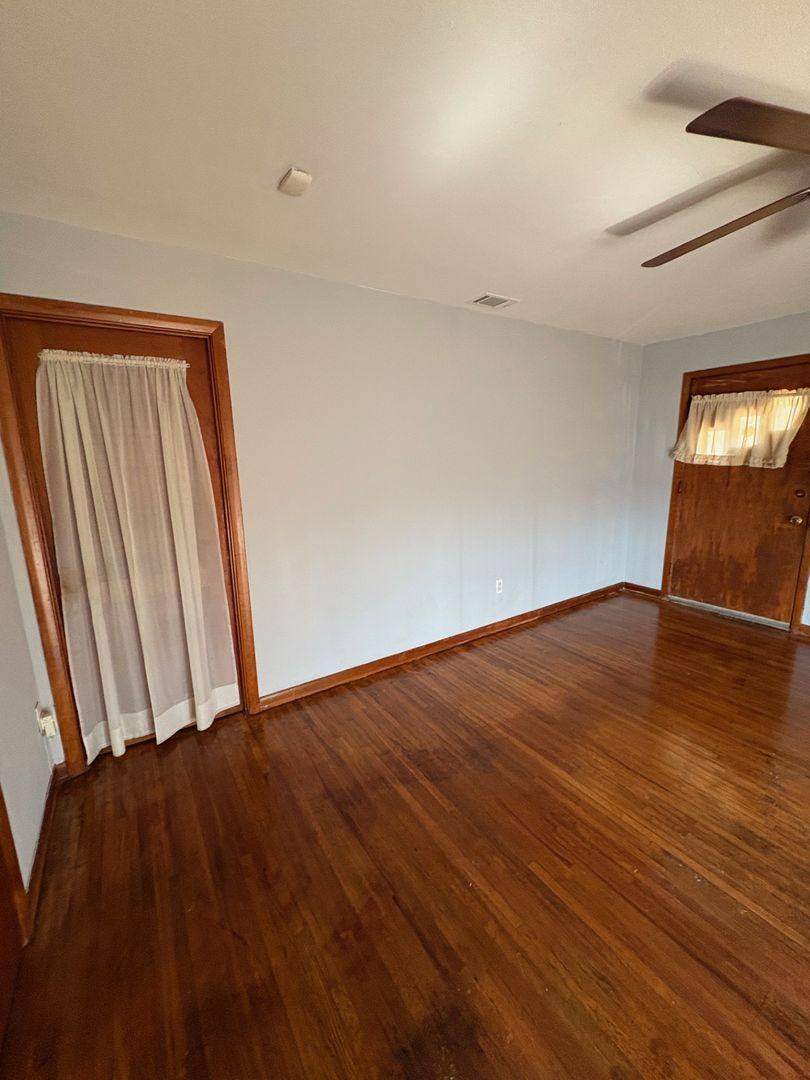 House for rent at 1605 W 21st St, Anniston, AL 36201