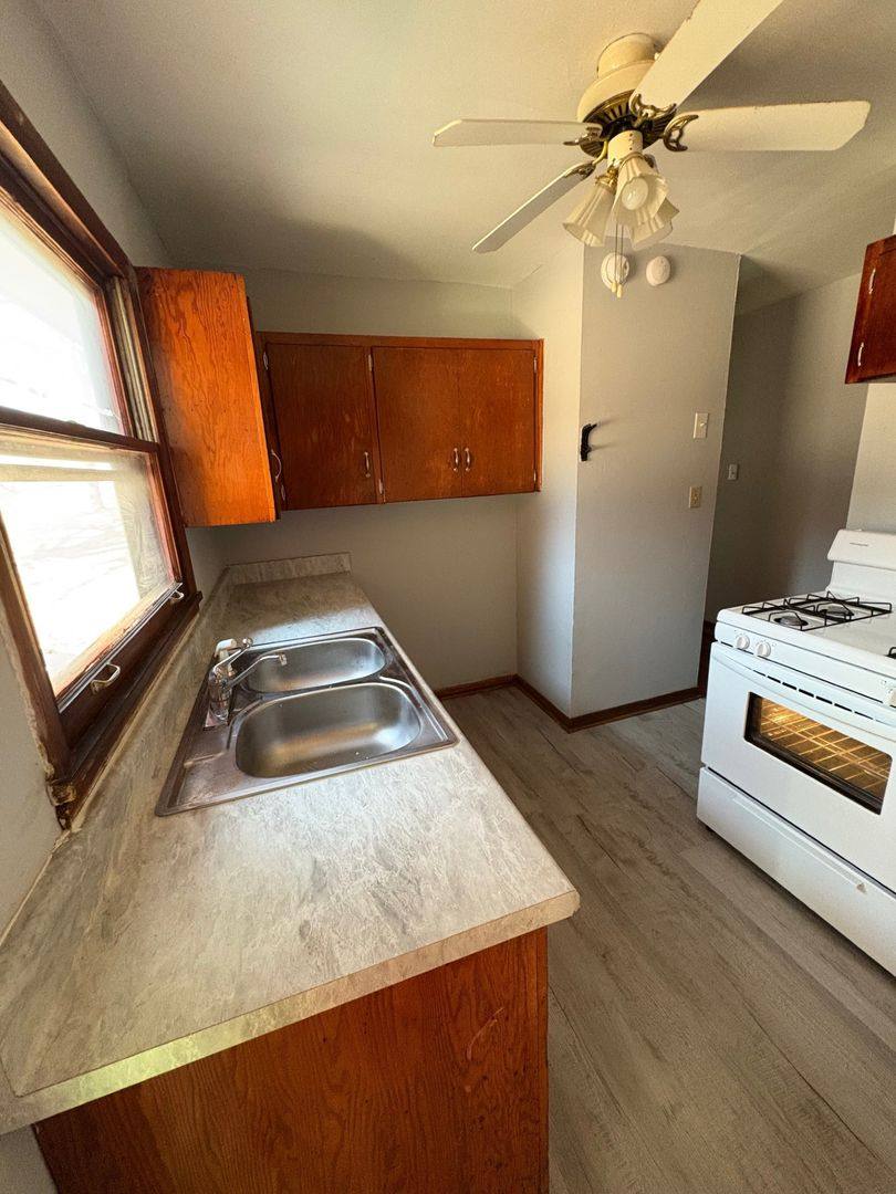 House for rent at 1605 W 21st St, Anniston, AL 36201