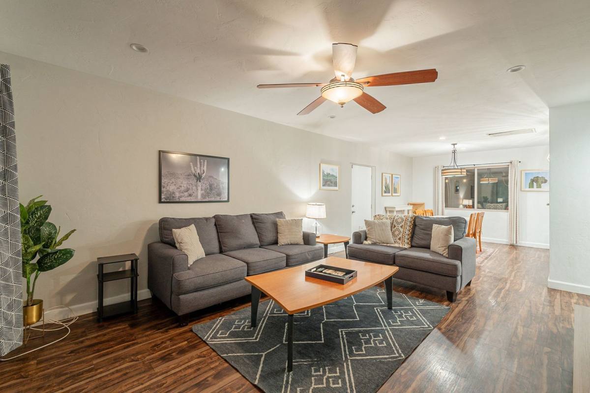 House for rent at 1540 W Berridge Lane, Phoenix, AZ 85015