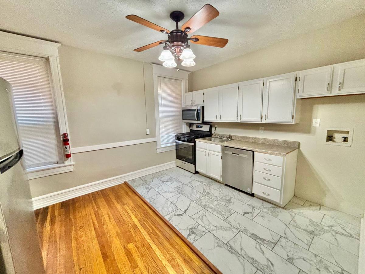 Apartment for rent at 1521 S 4th St, Louisville, KY 40208