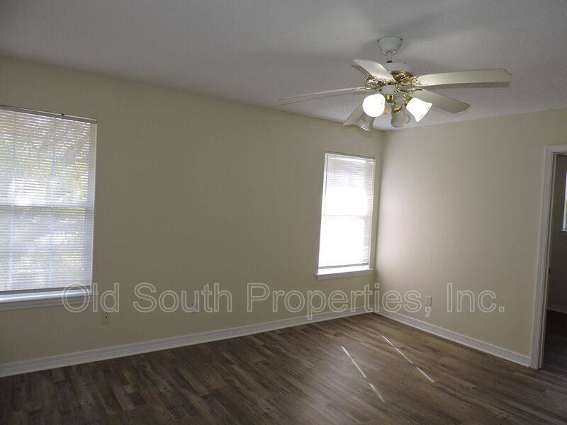 House for rent at 3296 Two Sisters Way, Pensacola, FL 32505