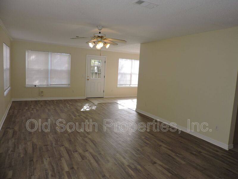 House for rent at 3296 Two Sisters Way, Pensacola, FL 32505