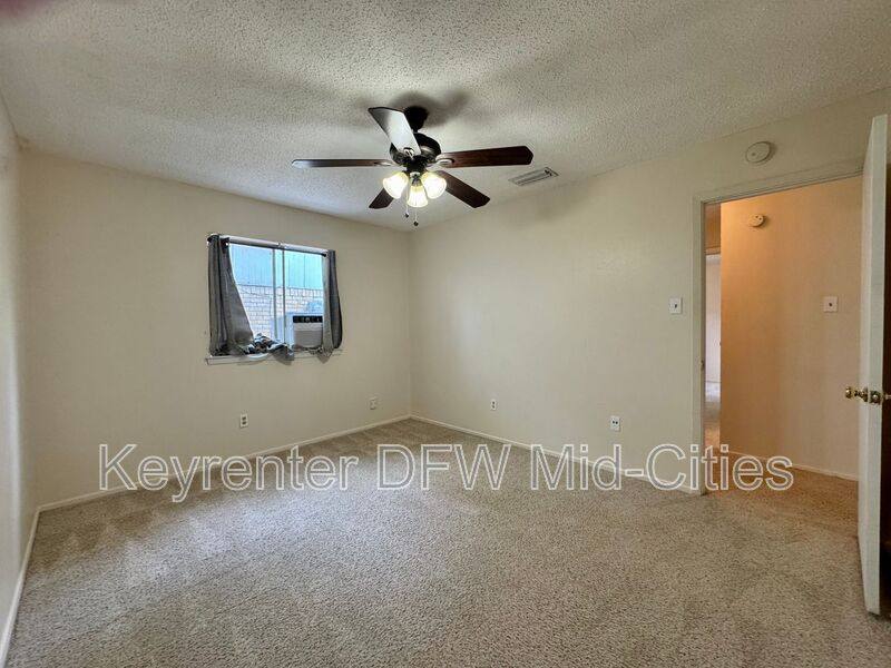 House for rent at 338 Beatty Dr, Grand Prairie, TX 75052