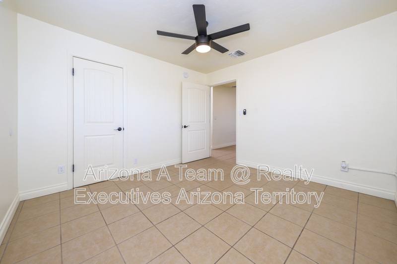 House for rent at 1654 N Rosemont Blvd #1, Tucson, AZ 85712