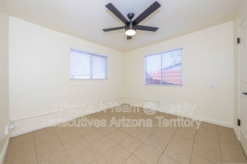 House for rent at 1654 N Rosemont Blvd #1, Tucson, AZ 85712