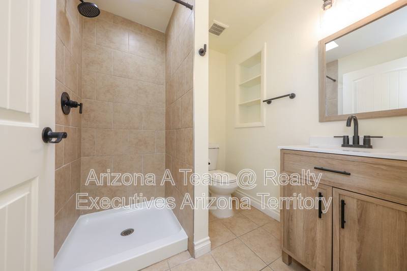 House for rent at 1654 N Rosemont Blvd #1, Tucson, AZ 85712