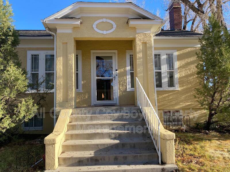 House for rent at 623 E Lewis St, Laramie, WY 82072