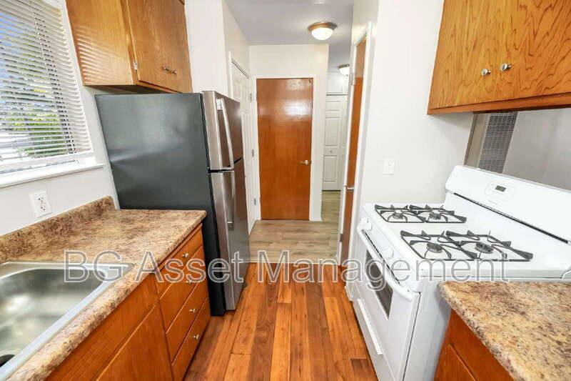 Apartment for rent at 3600 Dimond Ave #208, Oakland, CA 94602