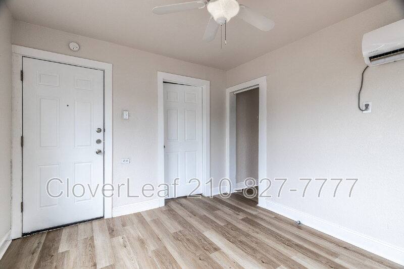 House for rent at 230 Paramount Ave, San Antonio, TX 78228