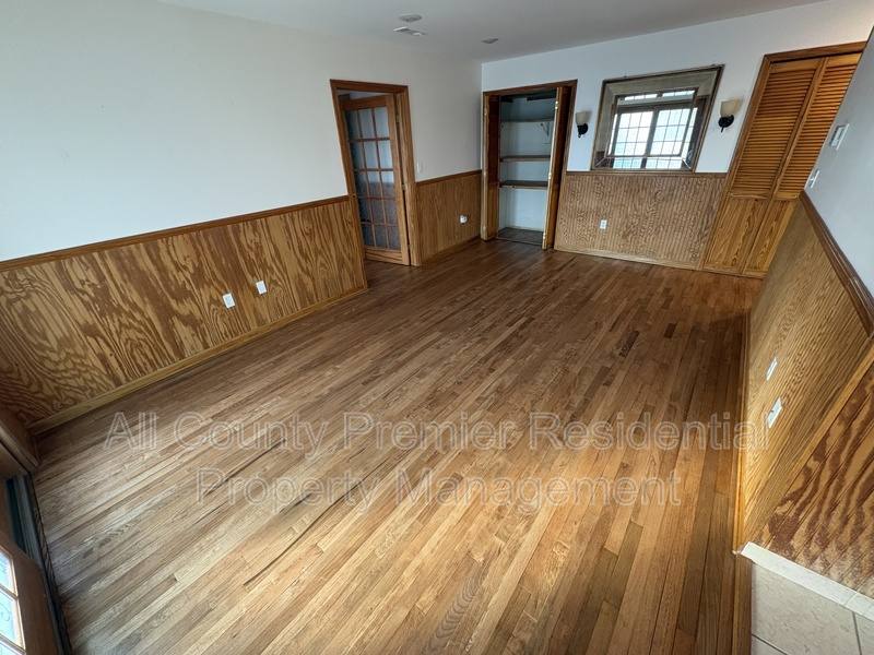 Apartment for rent at 409 Hidden Village Dr, Perth Amboy, NJ 08862