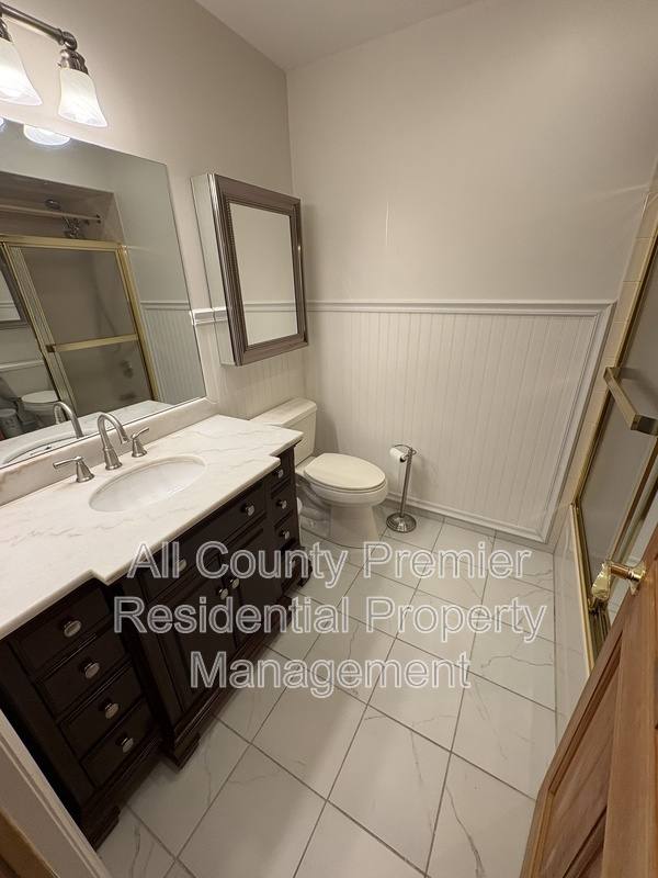 Apartment for rent at 409 Hidden Village Dr, Perth Amboy, NJ 08862