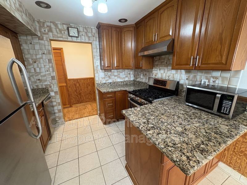 Apartment for rent at 409 Hidden Village Dr, Perth Amboy, NJ 08862