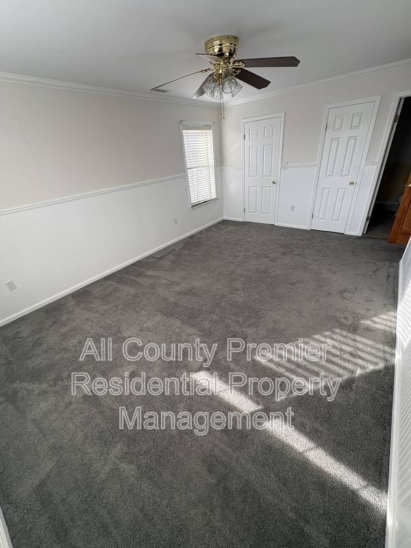 Apartment for rent at 409 Hidden Village Dr, Perth Amboy, NJ 08862