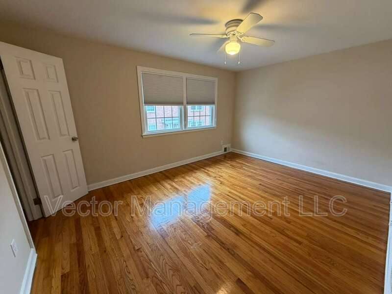Apartment for rent at 1160 Whitney Ave - E, Hamden, CT 06517