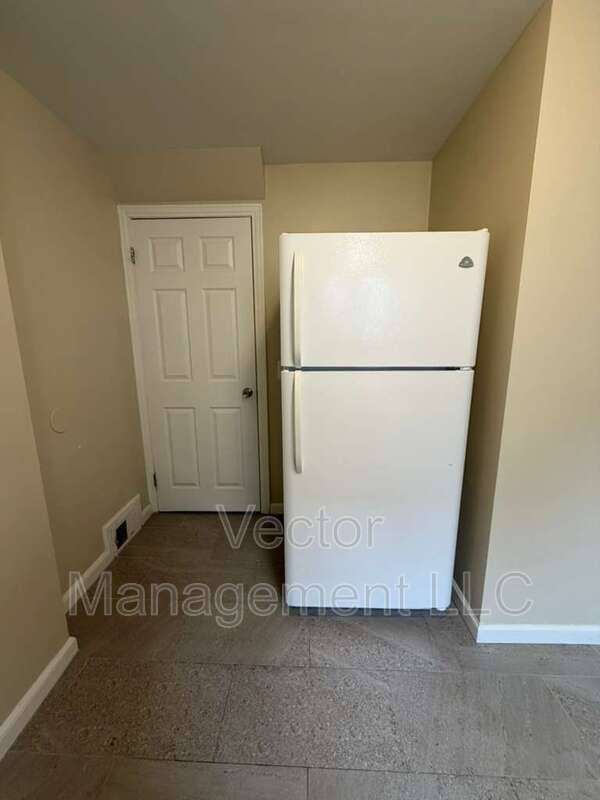 Apartment for rent at 1160 Whitney Ave - E, Hamden, CT 06517